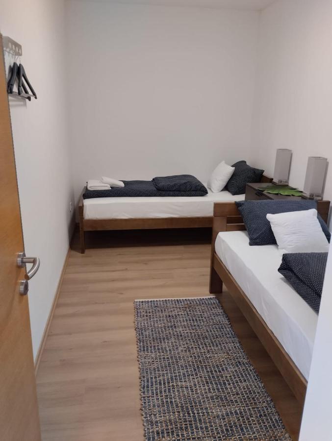 Apartman Zagreb , With Balcony And Free Parking Exterior foto