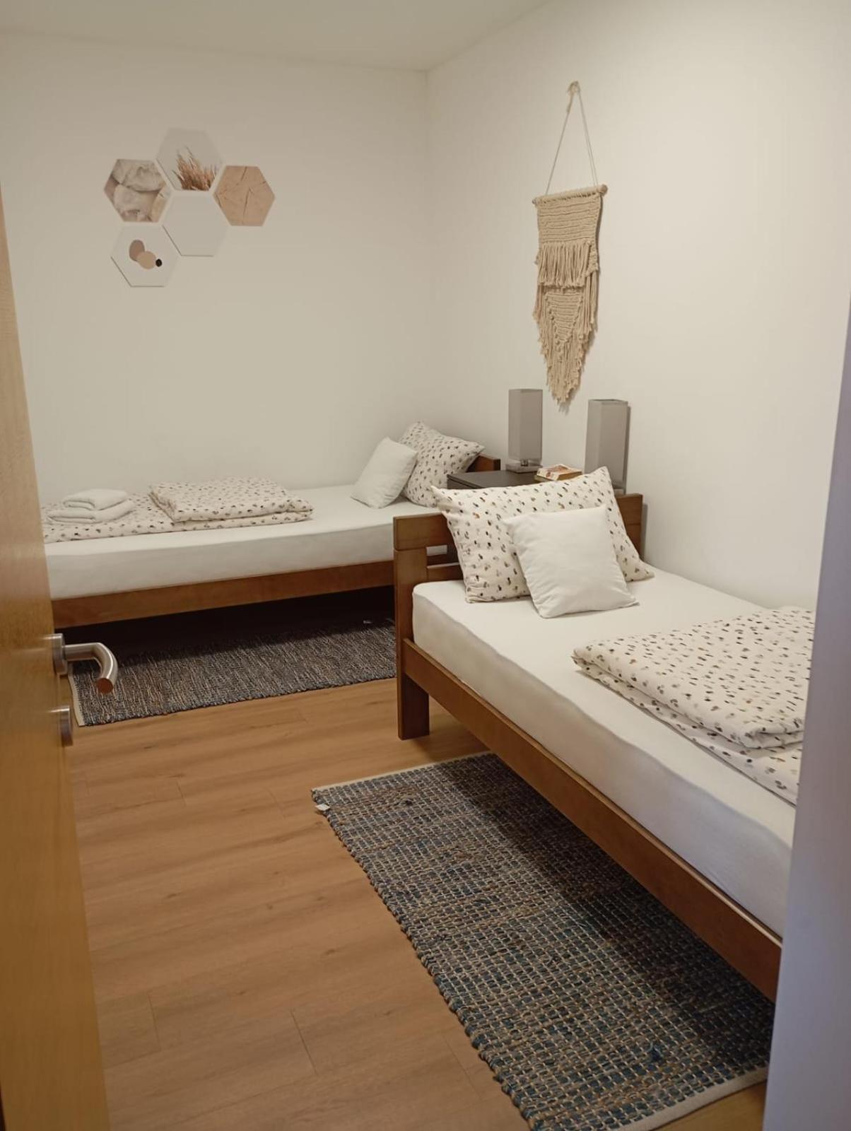Apartman Zagreb , With Balcony And Free Parking Exterior foto